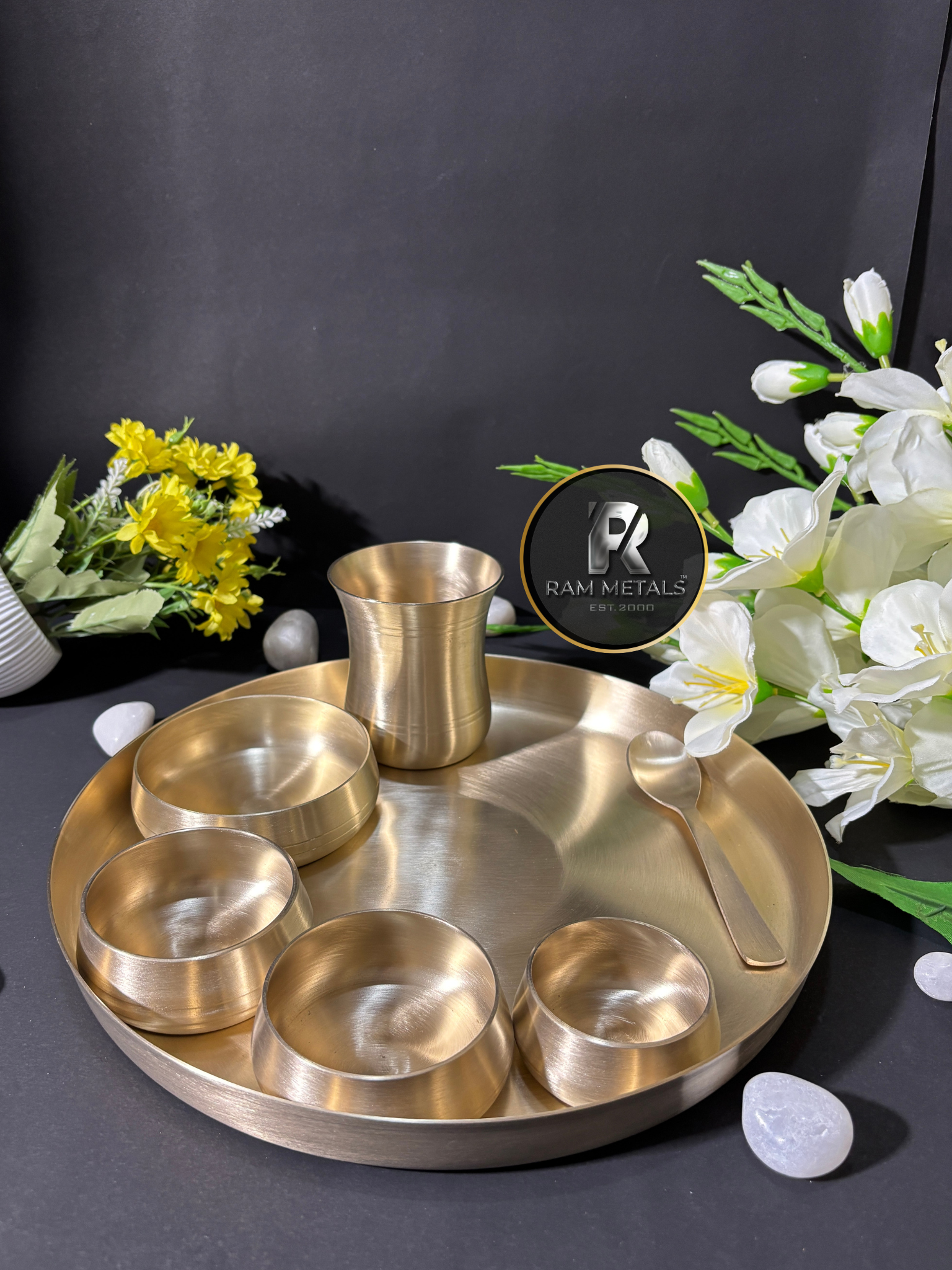 Premium Bronze Gulfa Thali Set (Kansa Dinner Set) - Handcrafted Manufacturer, Supplier, Wholesaler & Exporter in India